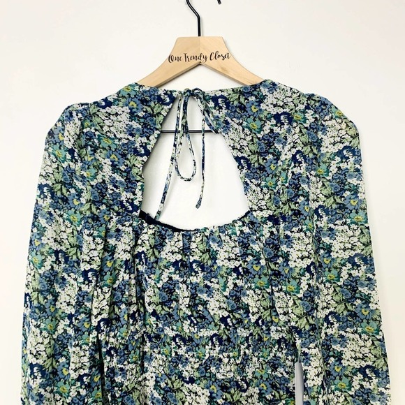 ASTR The Label NWOT Smocked Waist Ruched Dress Blue Green Floral Size Medium - Picture 8 of 9